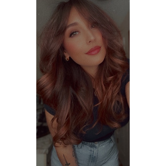 Meet your Posher, Samantha - Picture 2 of 2